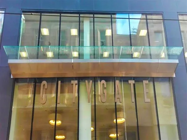 Suspended Canopy For City Gate Office In Manchester