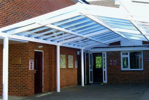 Patent Glazed Glass Roof Pavilion to Courtyard in School Tunbridge Wells